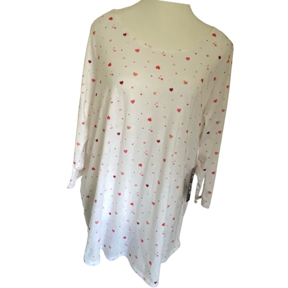 Tahari White Lightweight T-Shirt w/Red Pink Hearts. Sz 1X - Picture 1 of 14